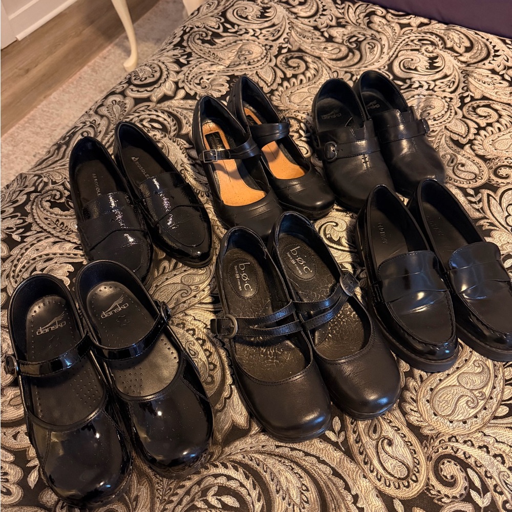 Dansko Women's Black Mules & Mary Jane Collection